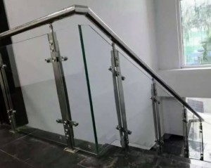 railing tangga kaca tempered jogja